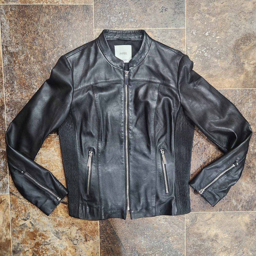 MNG Mango Sheep Leather Biker Short Moto Jacket Zip Front Cuffs Womens Med Black